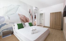 Yourhome - Mimosa Home Apartment